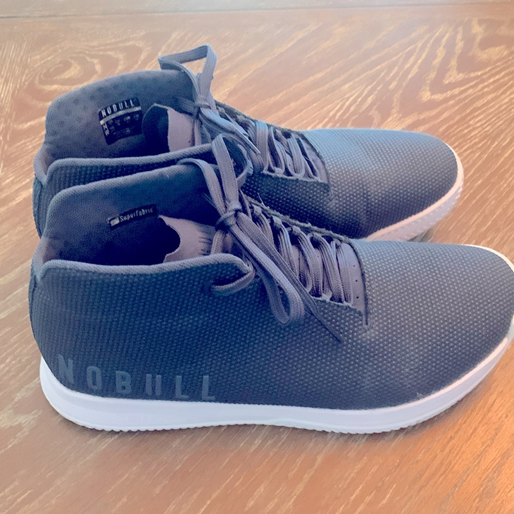 Mens NOBULL high top sneakers, dark blue, size 11, lightly used